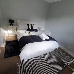 Yolo House Affittacamere Londra